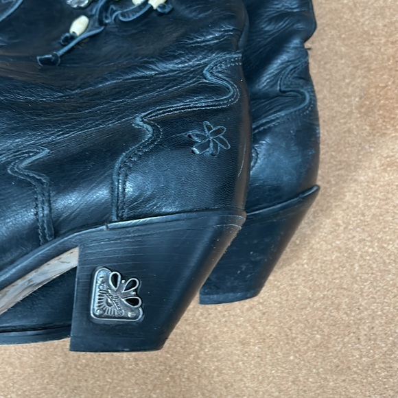 Zodiac western boots with metal accents size 6.5 pointy toe leather sole - Picture 6 of 16